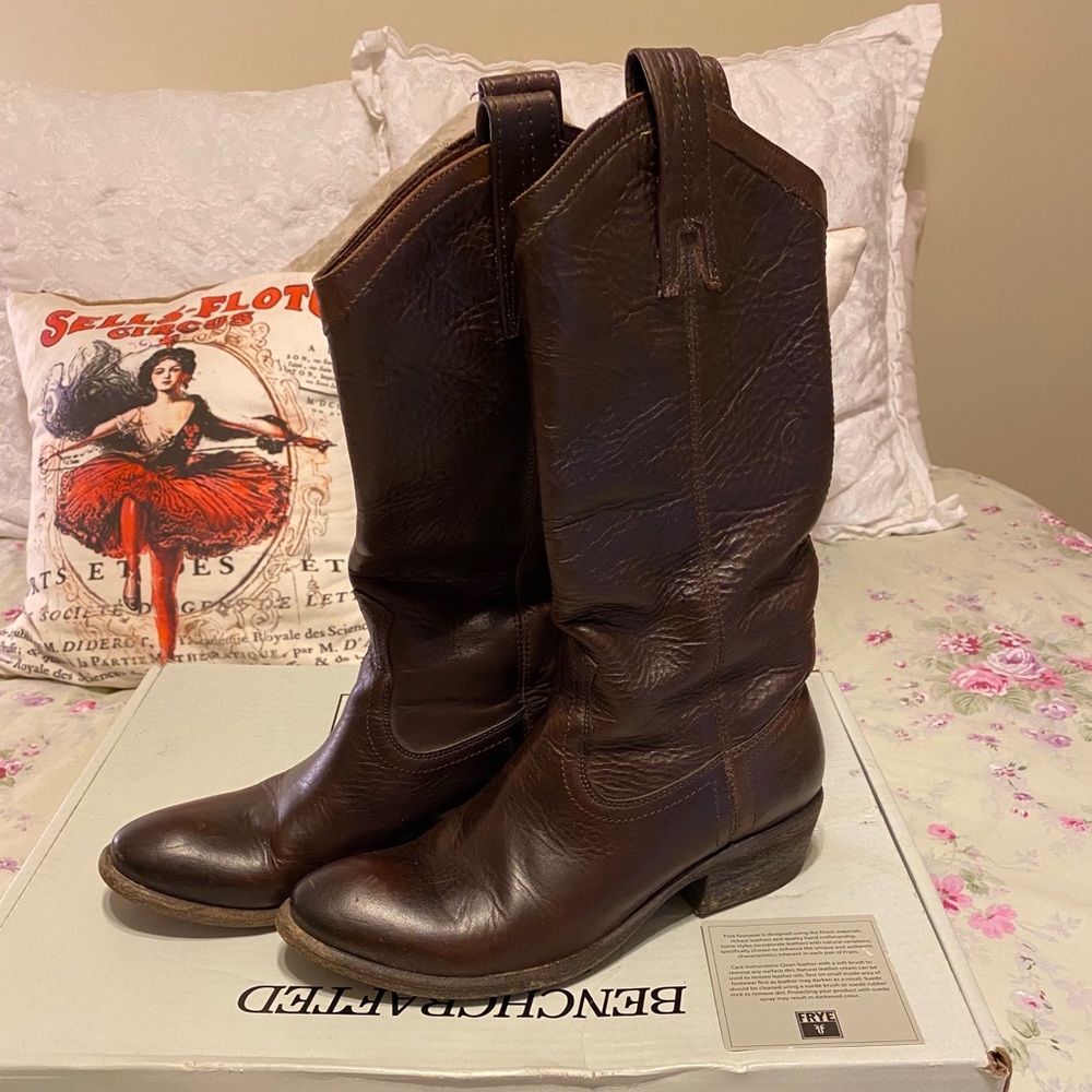 EUC Frye Carson Boot